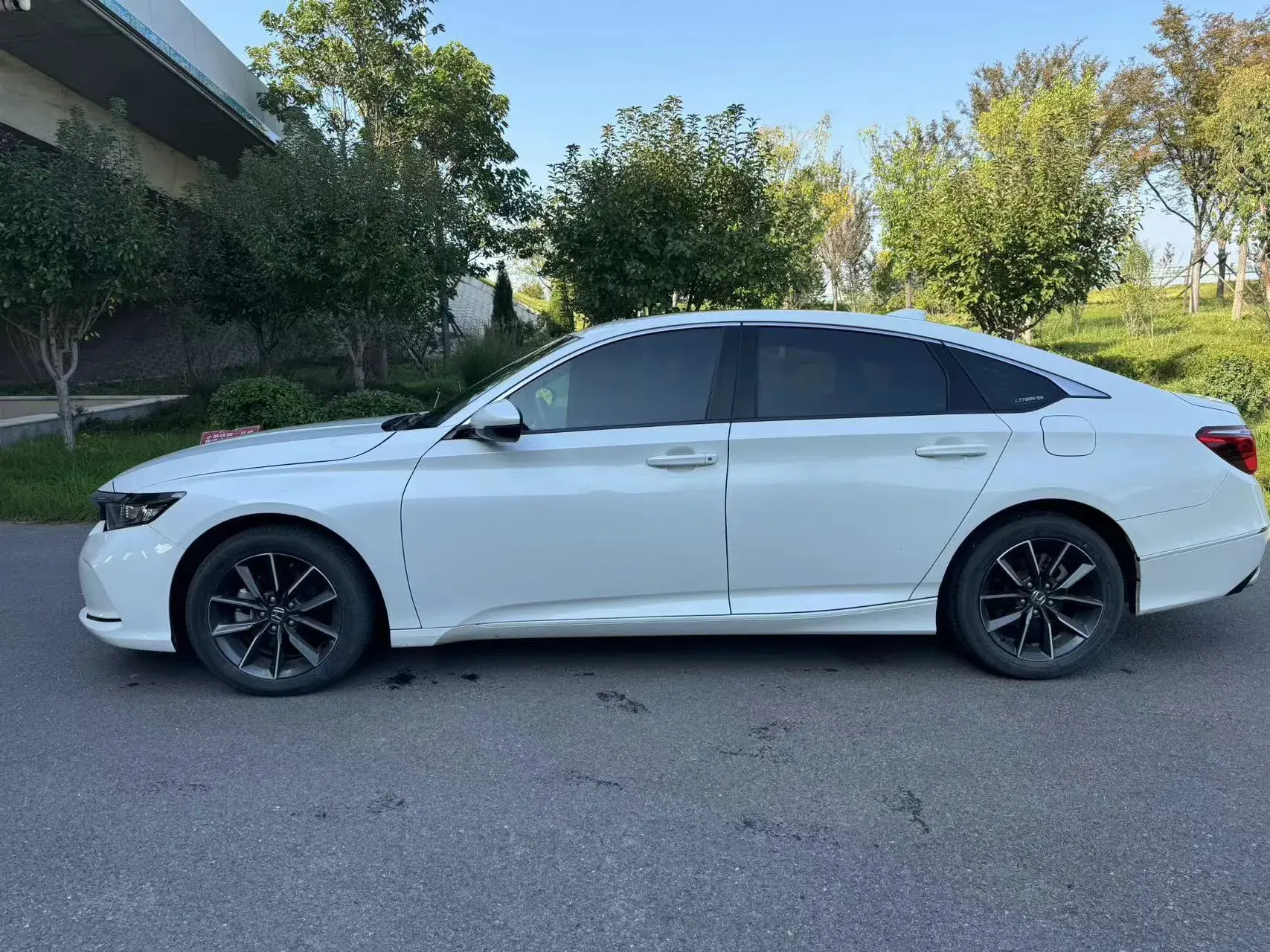 2022 HONDA INSPIRE thumbnail 3