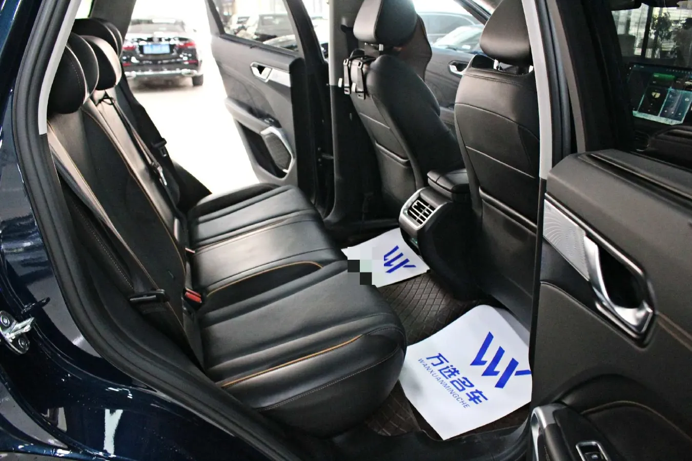 2022 WEY Latte DHT 1.5T 156HP L4 2DHT Hybrid,autocango,china used car exporter,china ev exporter,chinese used car exporter,chinese used ev exporter