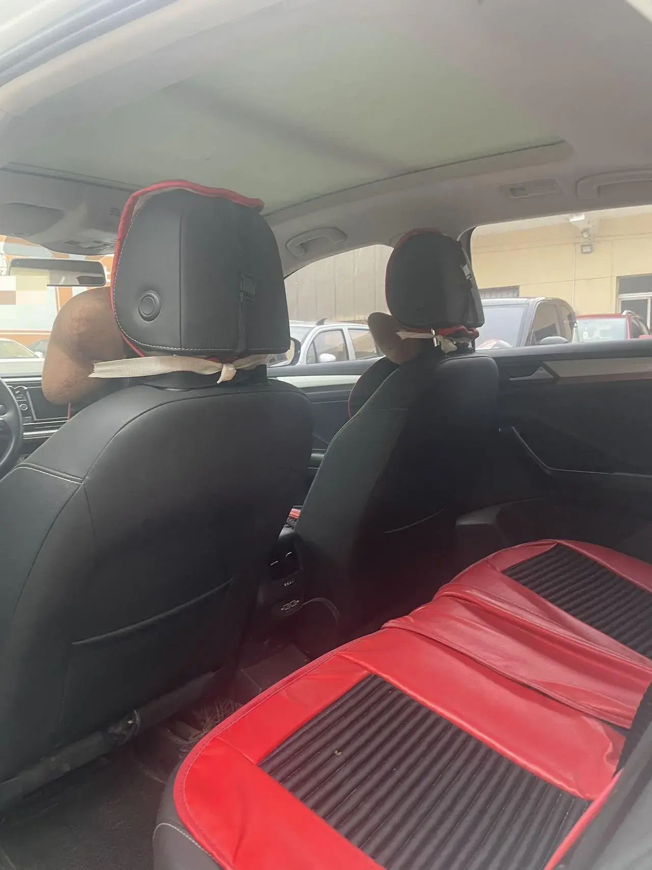 2020 VOLKSWAGEN T-ROC thumbnail 3