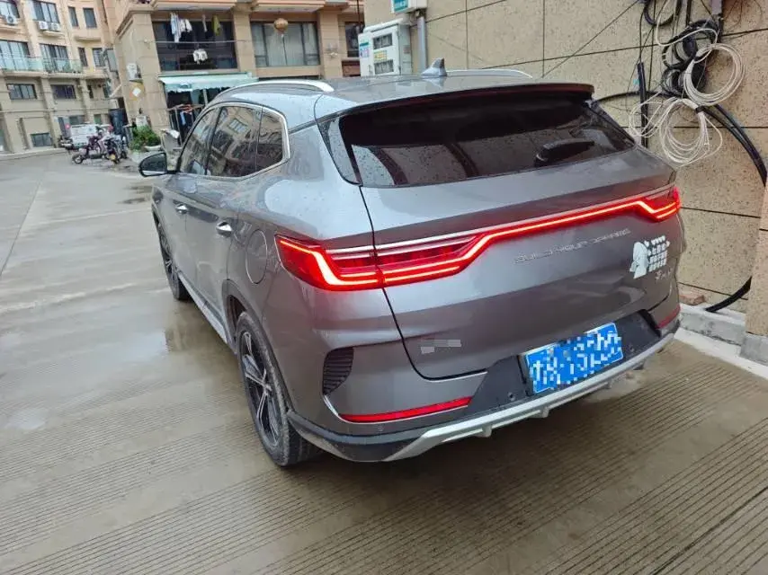 2020 BYD SONG thumbnail 3