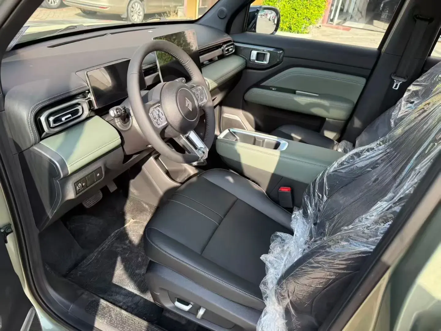 2023 BAOJUN YEPPLUS thumbnail 4