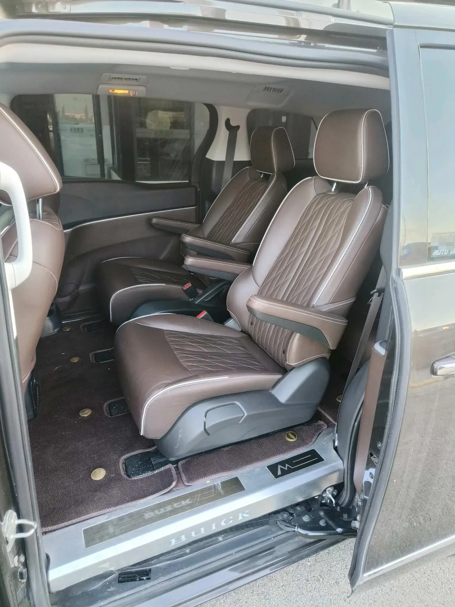 2022 BUICK GL8 thumbnail 3