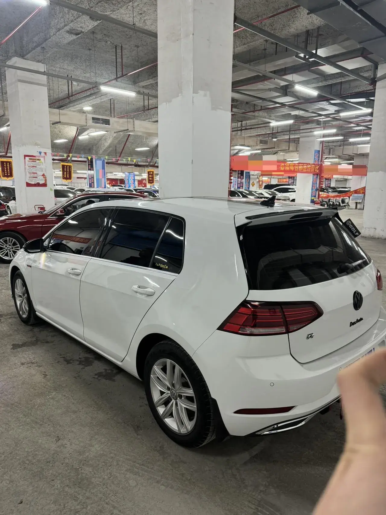 2018 VOLKSWAGEN GOLF thumbnail 4