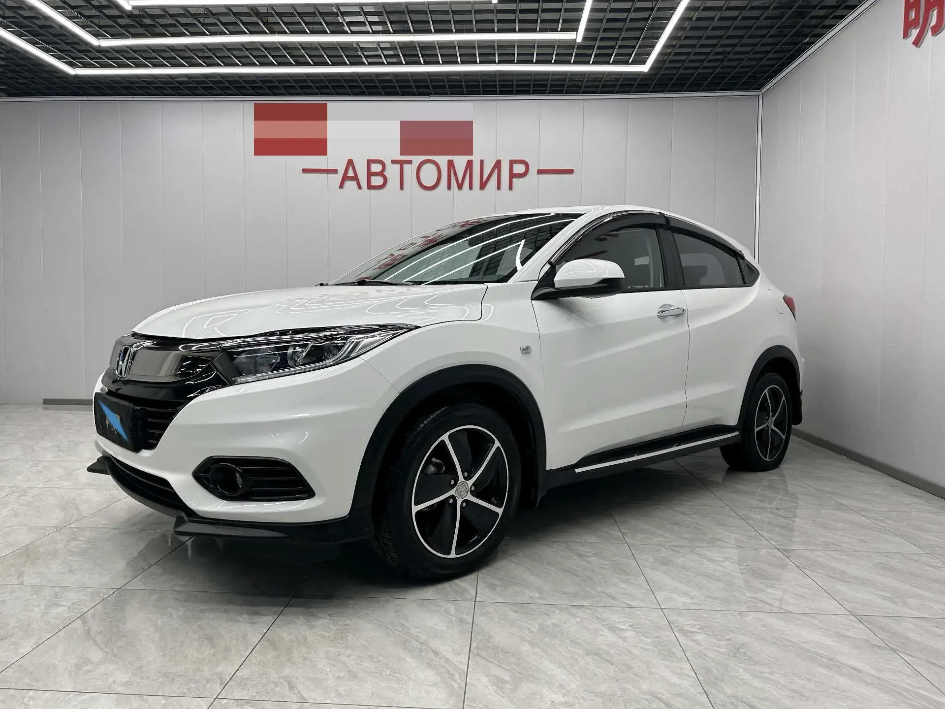 2020 HONDA VEZEL view 1