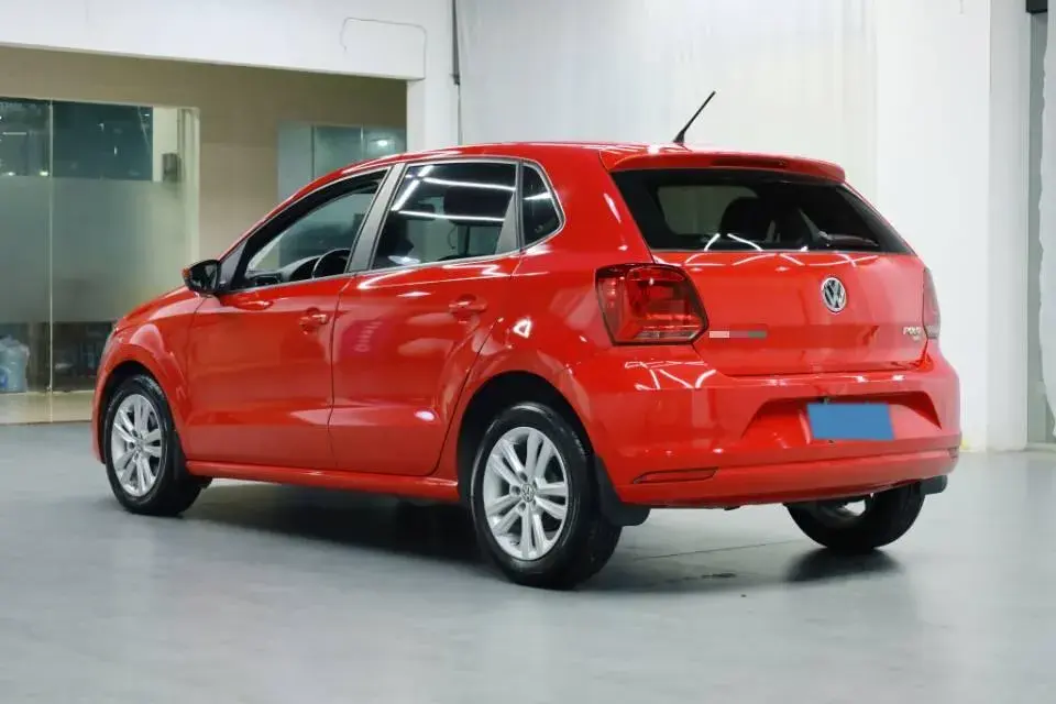 2018 VOLKSWAGEN POLO thumbnail 3
