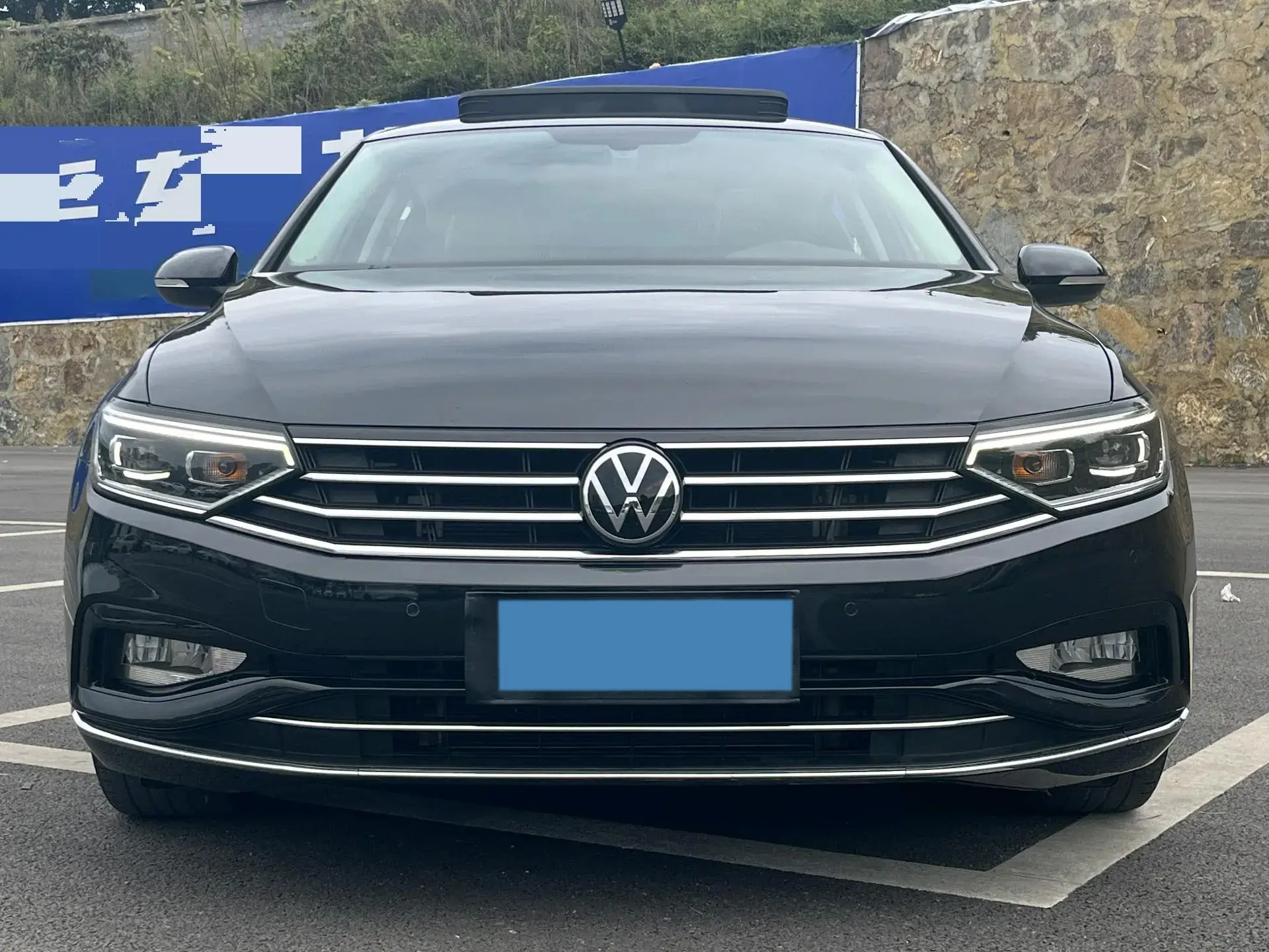 2021 VOLKSWAGEN MAGOTAN thumbnail 3