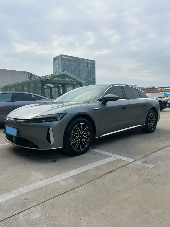 2025 Fulwin FulwinA9L 1.5T 156HP L4 1DHT PHEV