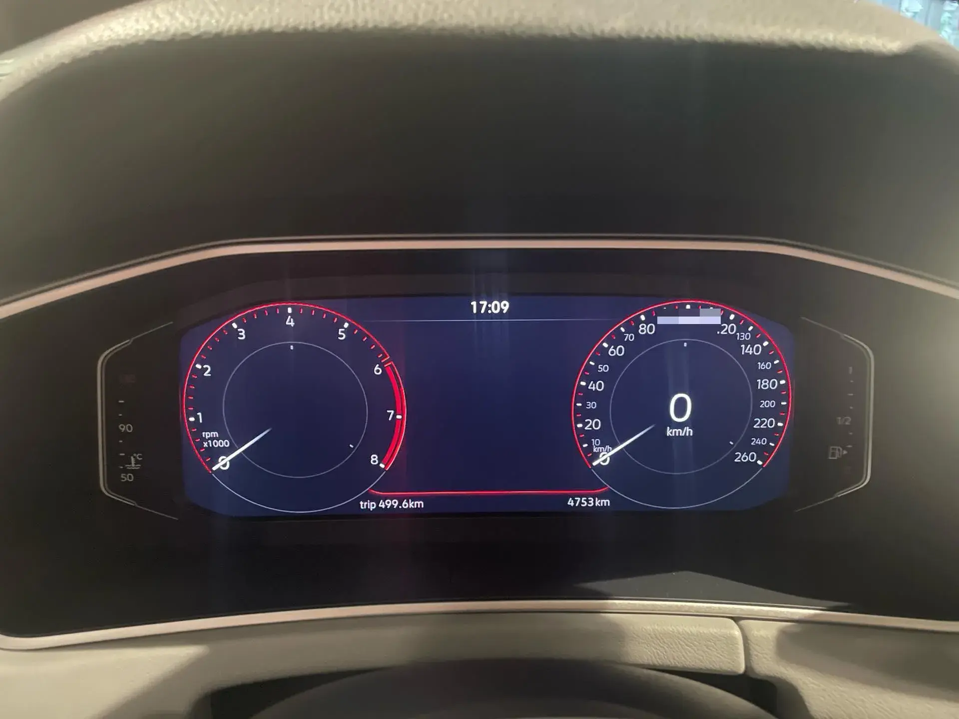 2023 VOLKSWAGEN TAYRON thumbnail 3