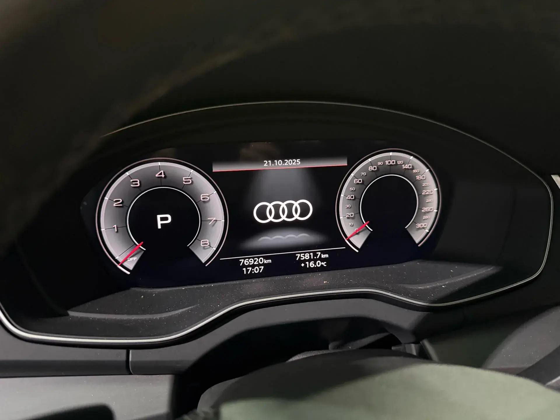 2021 AUDI Q5L thumbnail 3