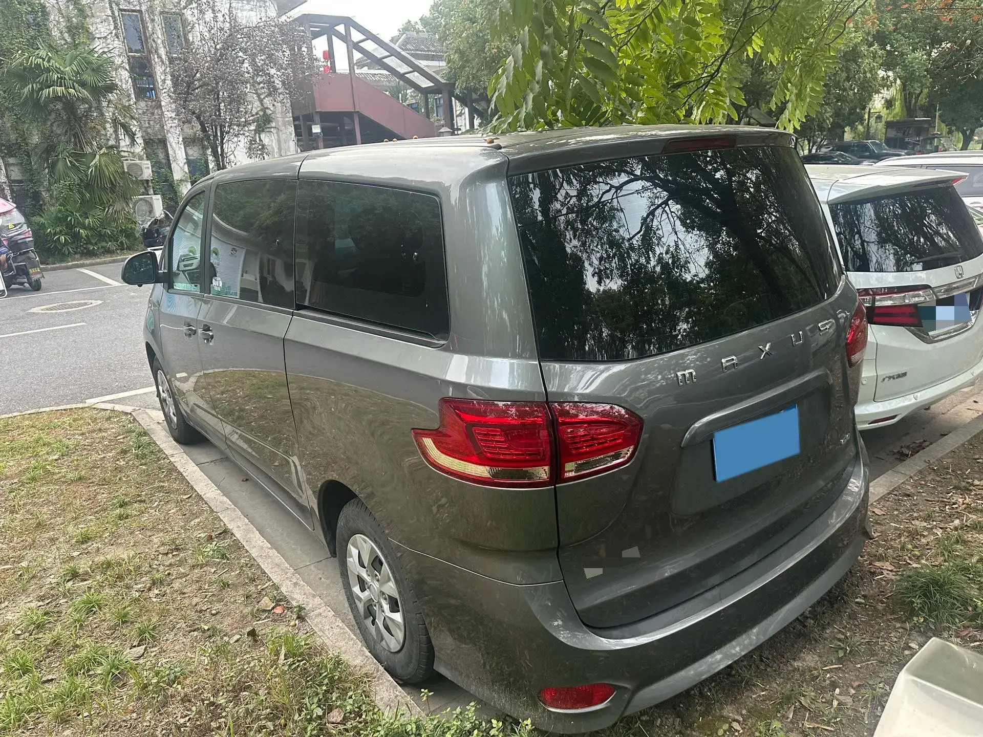 2023 MAXUS G10 thumbnail 4