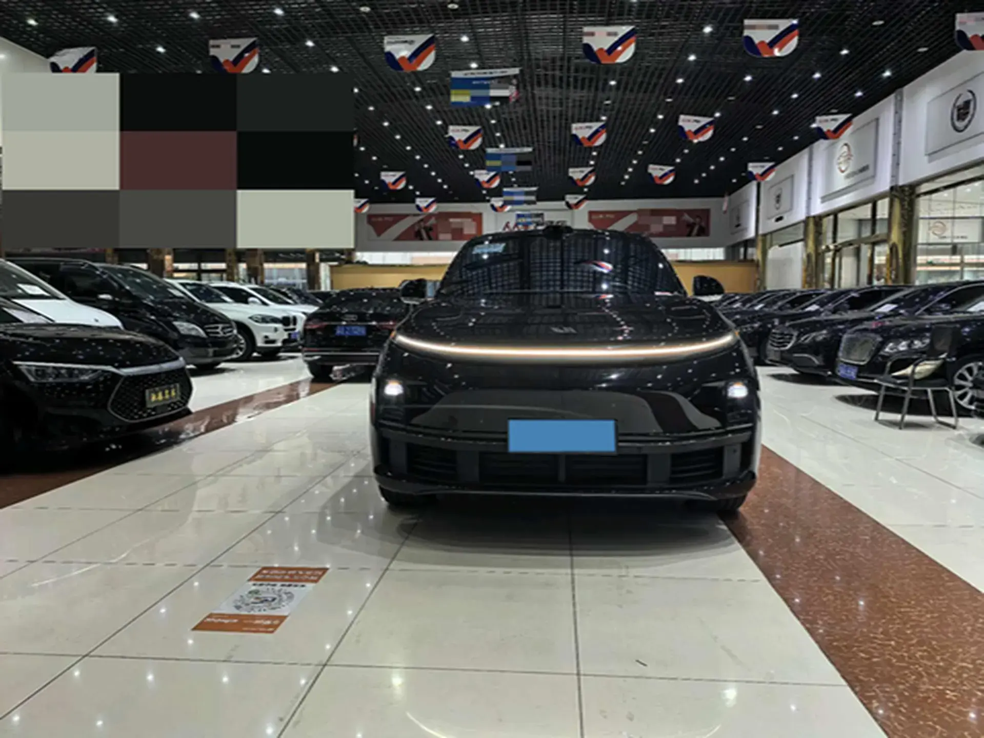 2023 LI L7 thumbnail 2