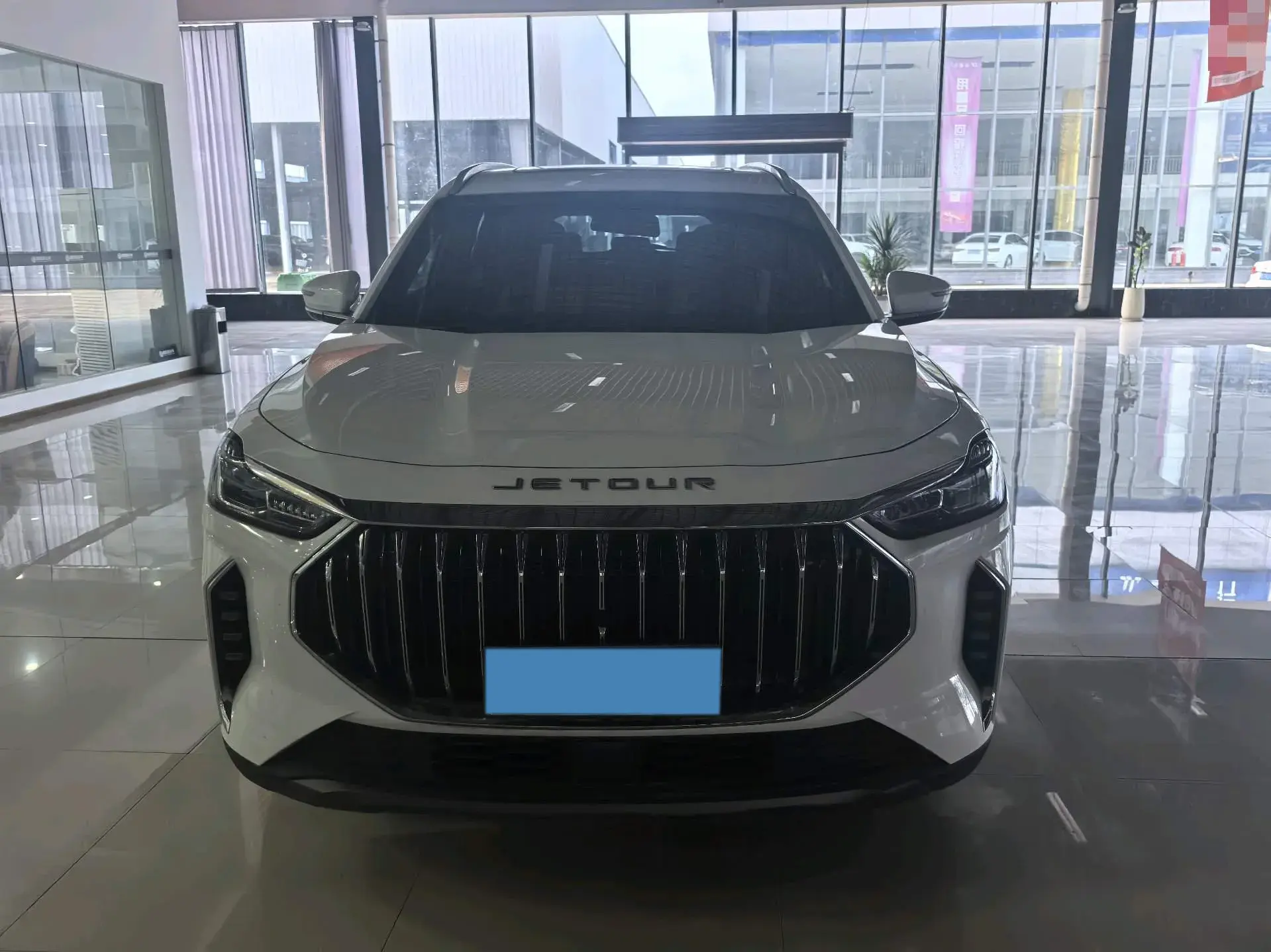 2024 JETOUR X70 thumbnail 2