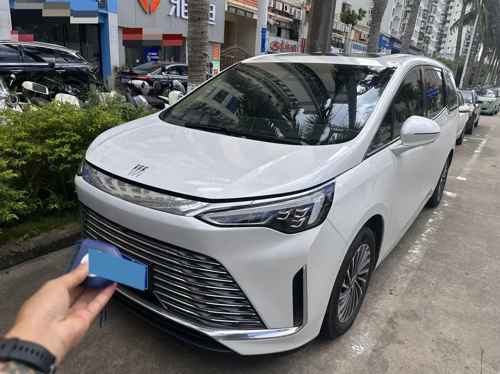 2023 BUICK CENTURY view 1