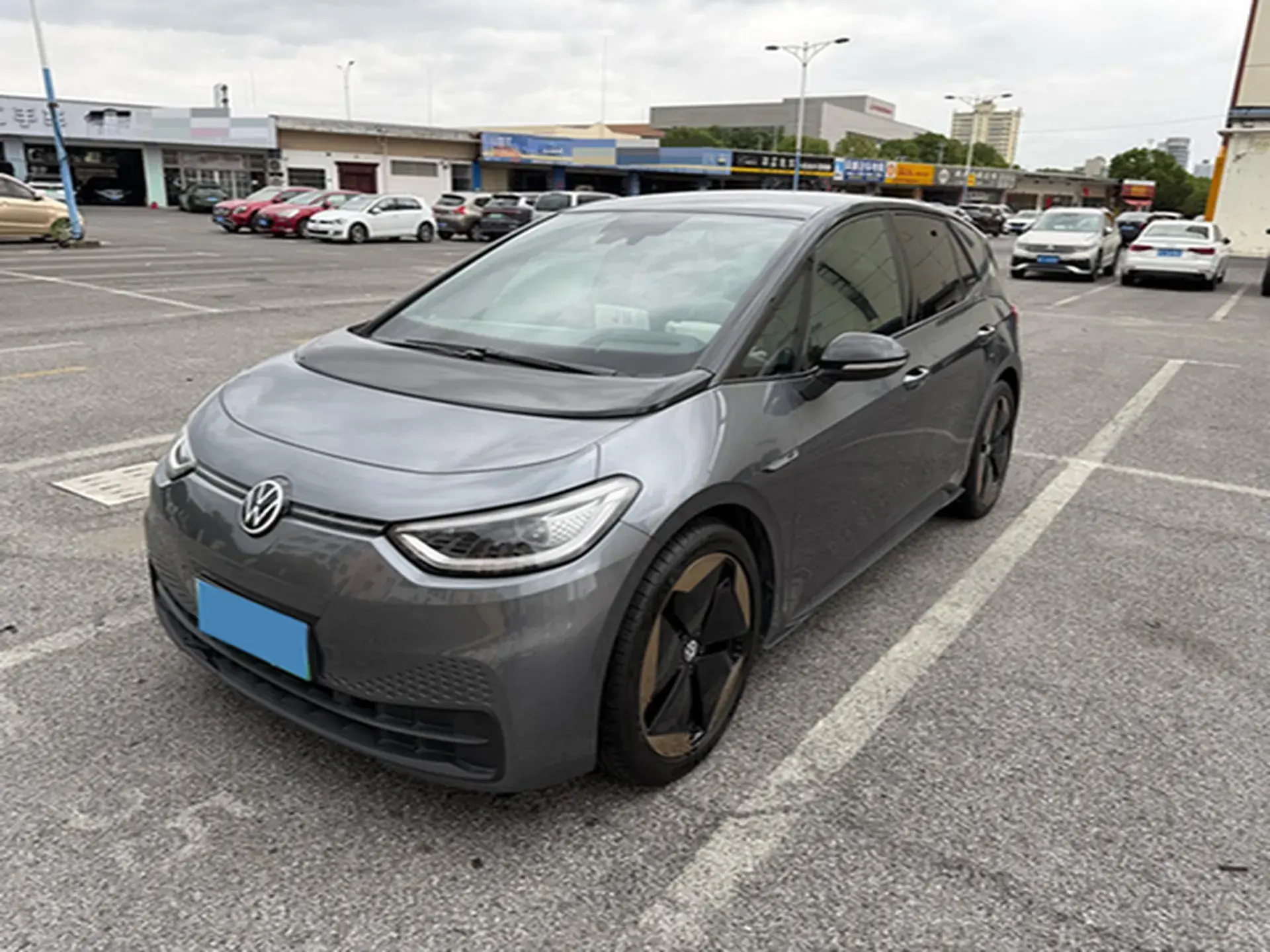 2021 VOLKSWAGEN ID.3 view 1