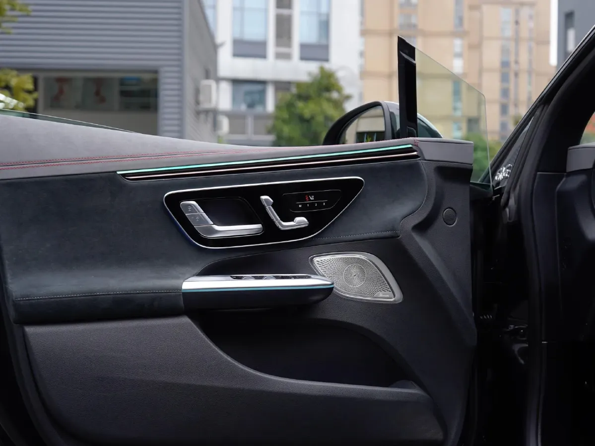 2023 Mercedes-Benz EQE AMG BEV 96.1KWH,autocango,china used car exporter,china ev exporter,chinese used car exporter,chinese used ev exporter