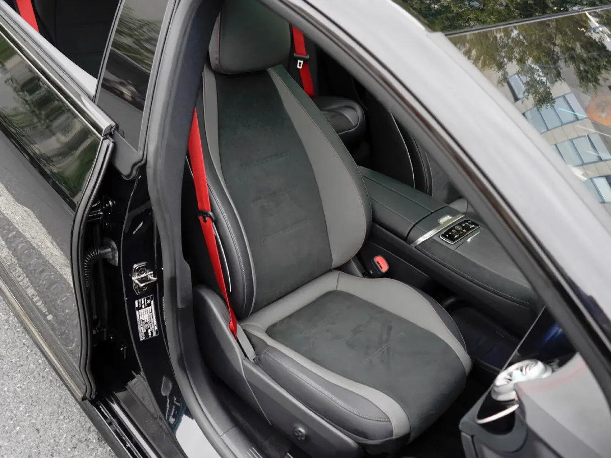 2023 Mercedes-Benz EQE AMG BEV 96.1KWH,autocango,china used car exporter,china ev exporter,chinese used car exporter,chinese used ev exporter