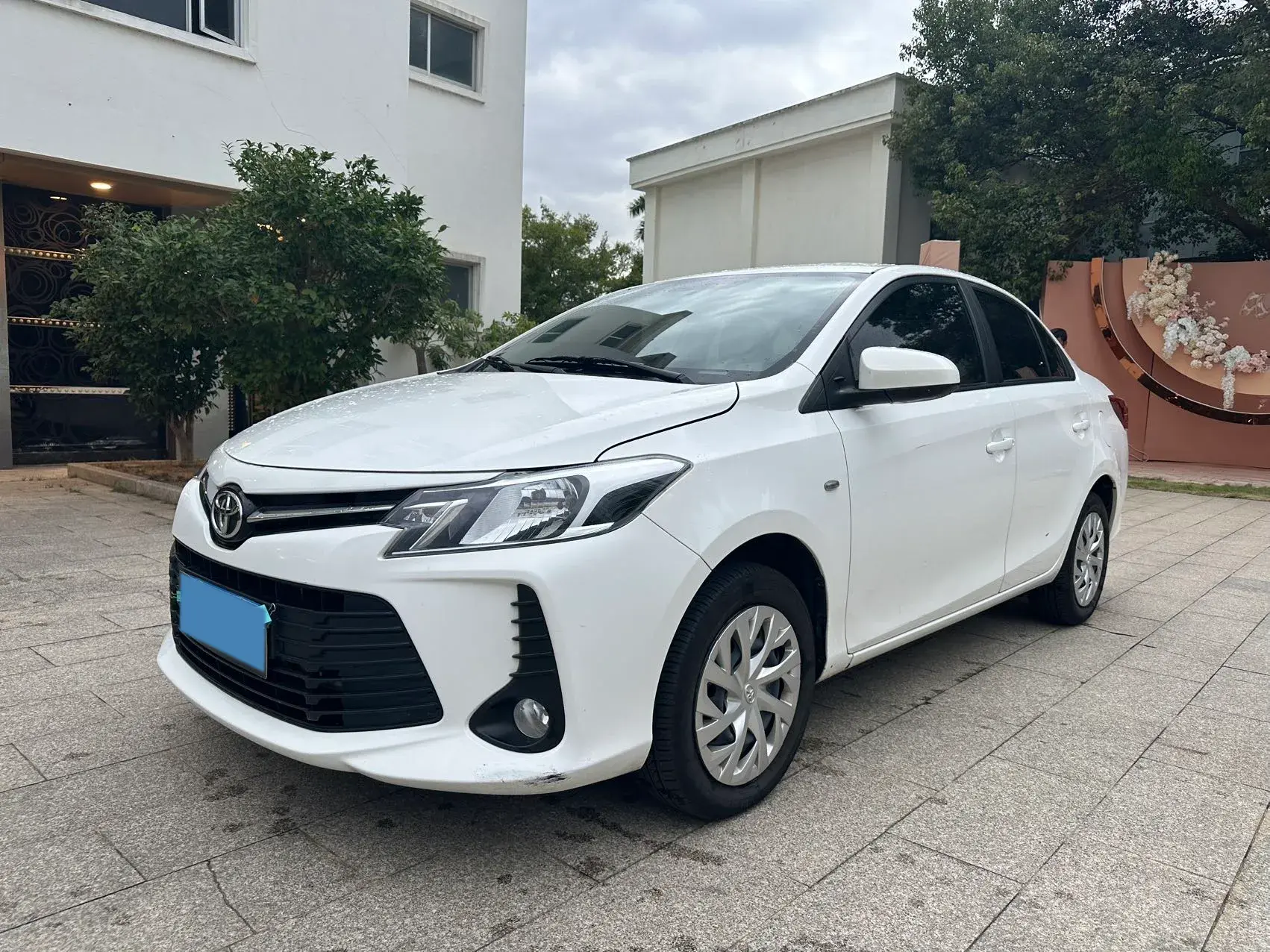 2022 TOYOTA VIOS view 1