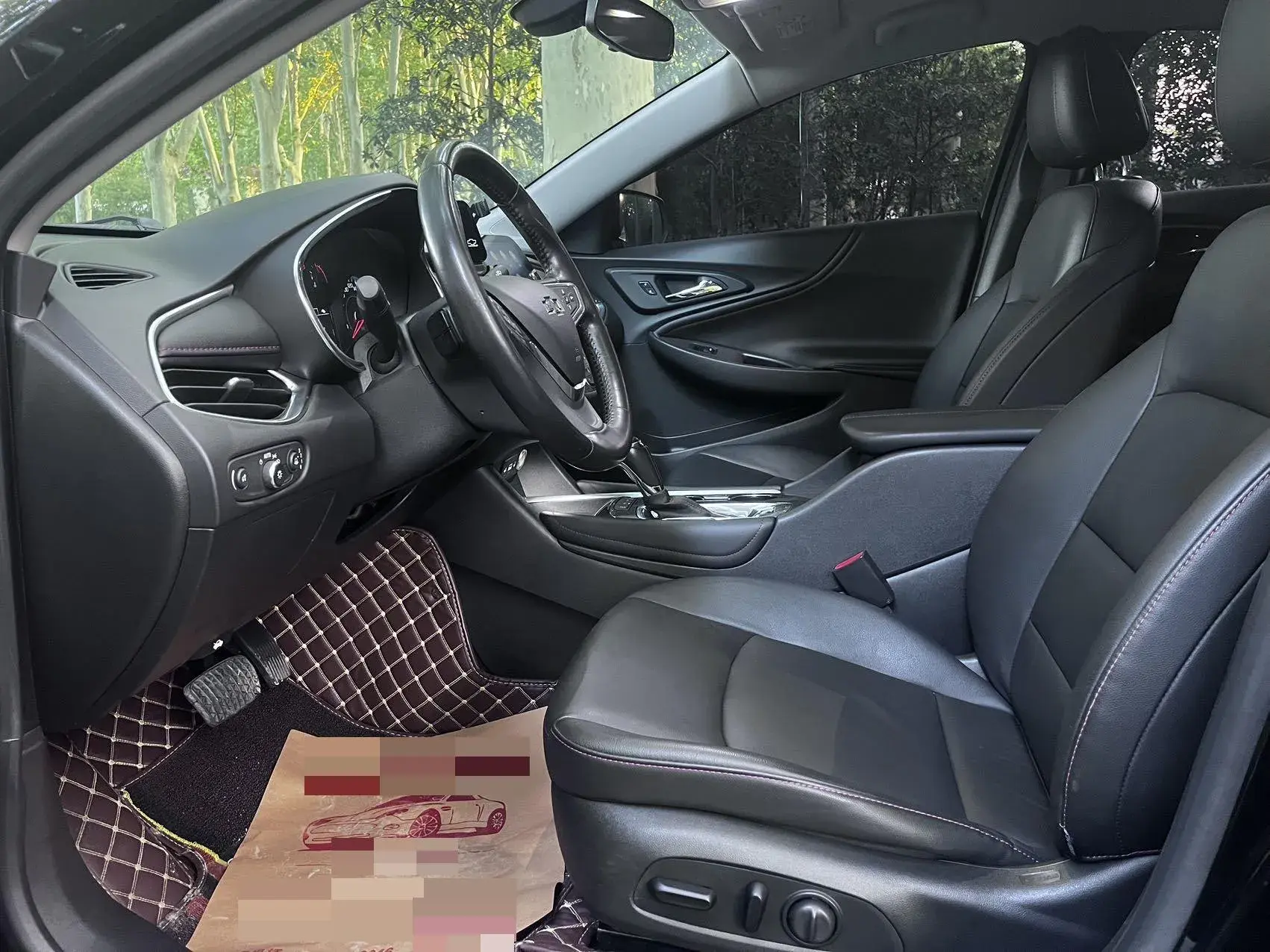 2019 CHEVROLET MALIBU thumbnail 4