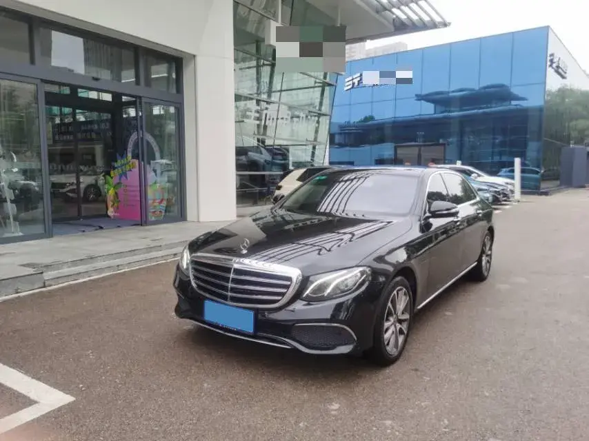 2020 MERCEDES-BENZ E view 1