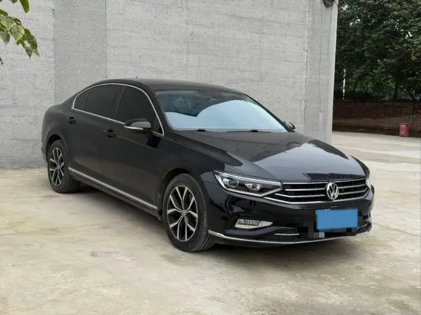 2020 VOLKSWAGEN MAGOTAN thumbnail 2