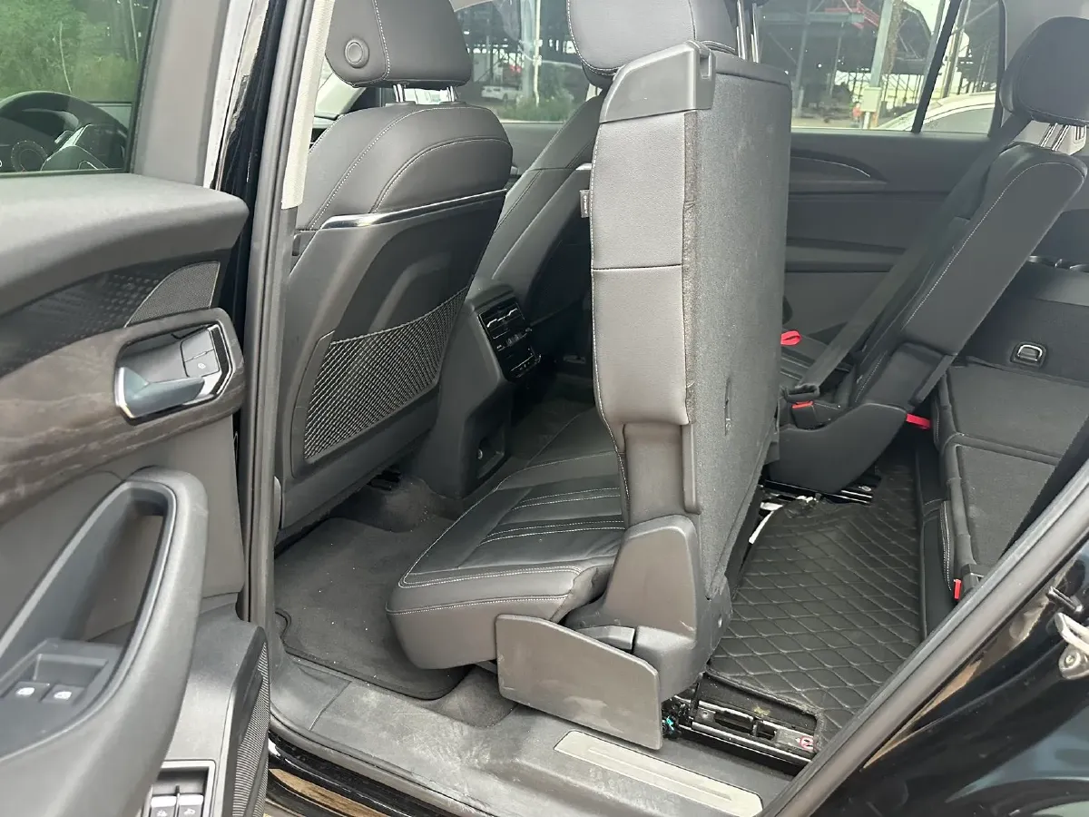 2022 Audi Q5 e-tron BEV 83.4KWH,autocango,china used car exporter,china ev exporter,chinese used car exporter,chinese used ev exporter