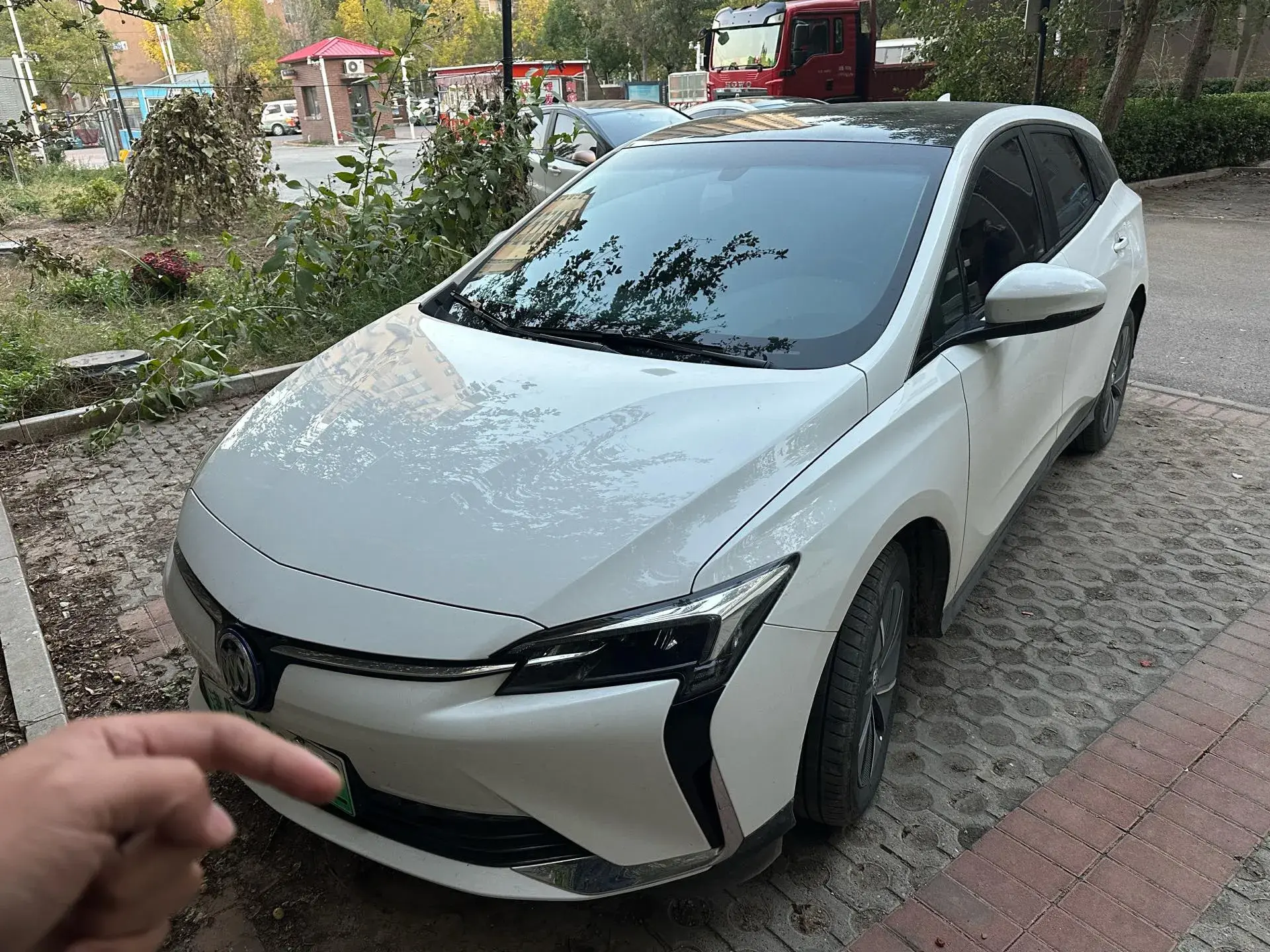 2023 BUICK VELITE view 1