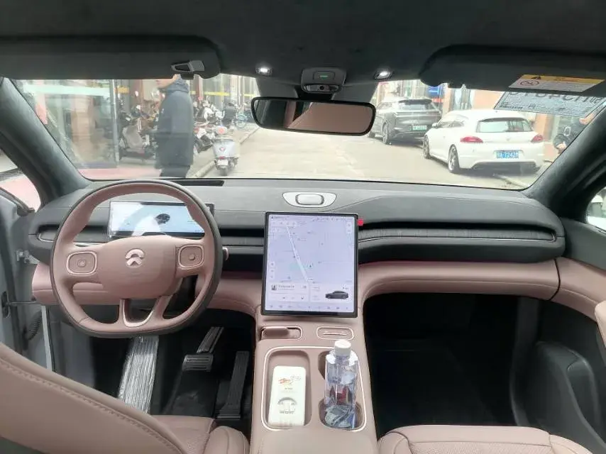 2024 NIO EC6 thumbnail 4