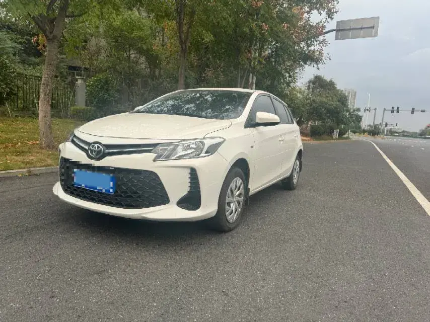 2022 TOYOTA VIOS view 1