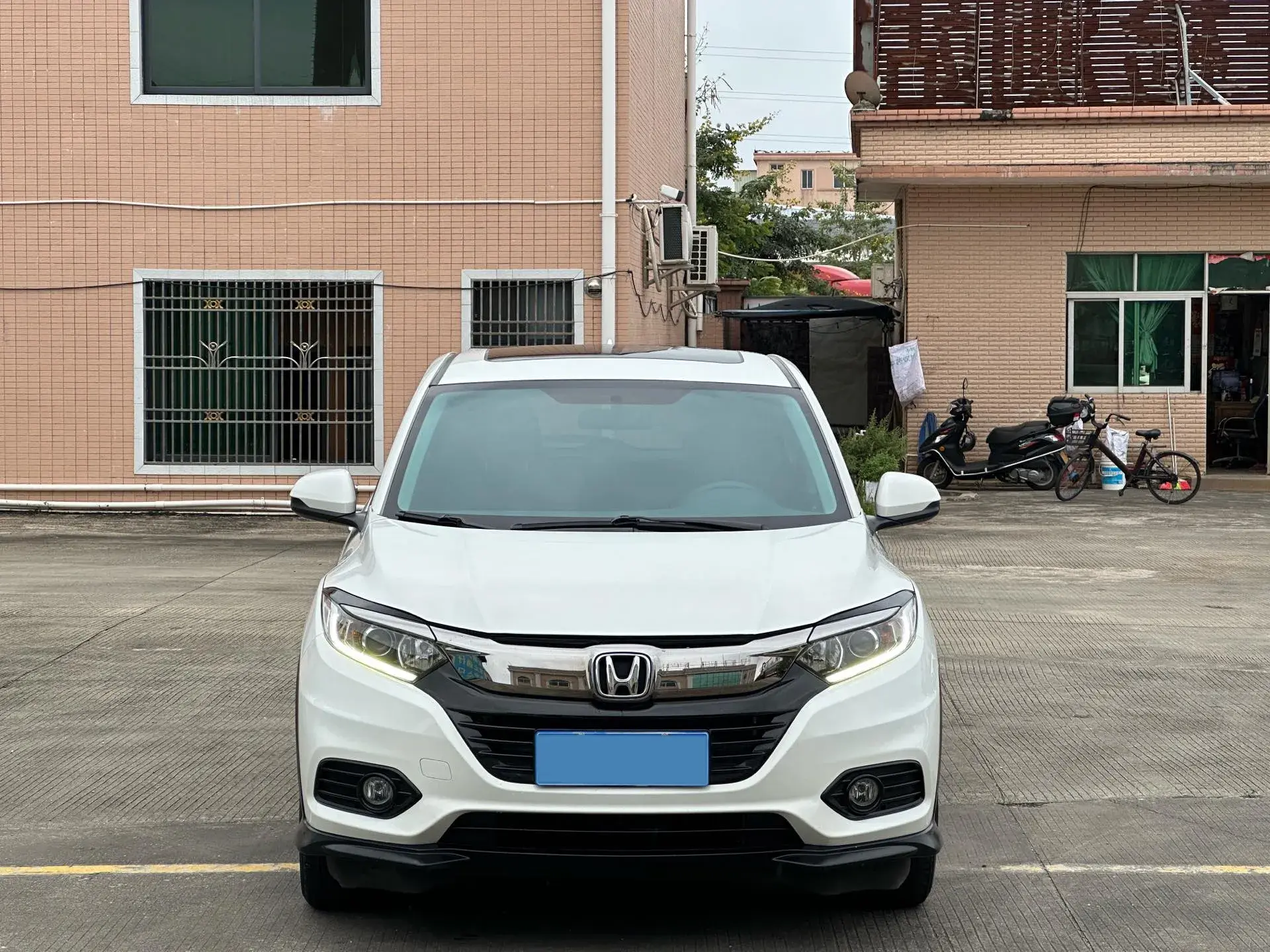 2020 HONDA VEZEL thumbnail 2