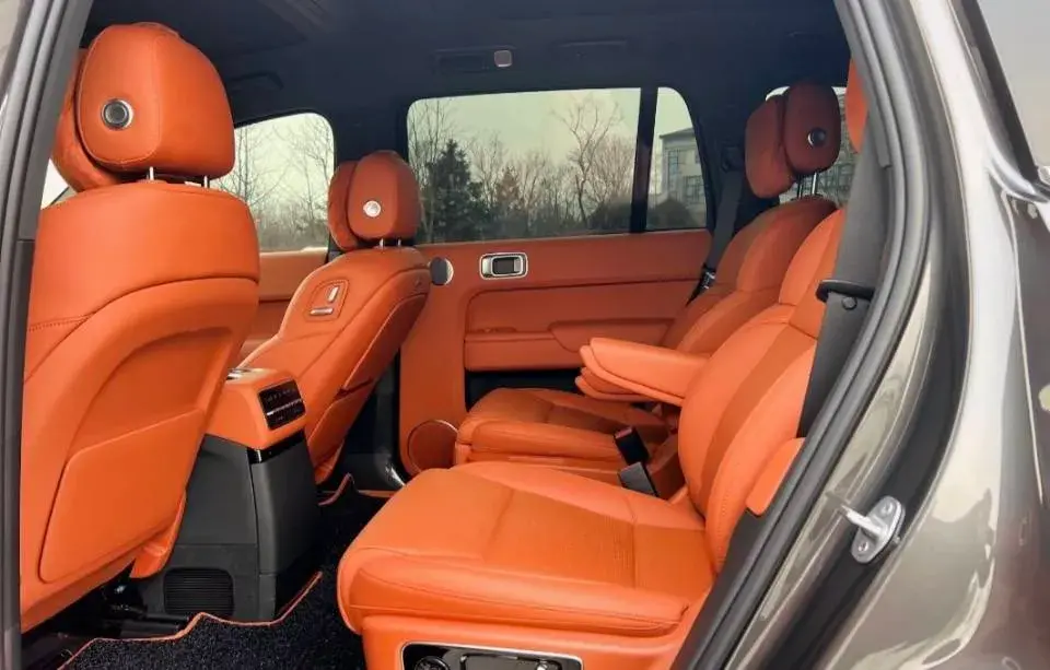 2022 LI L9 thumbnail 4