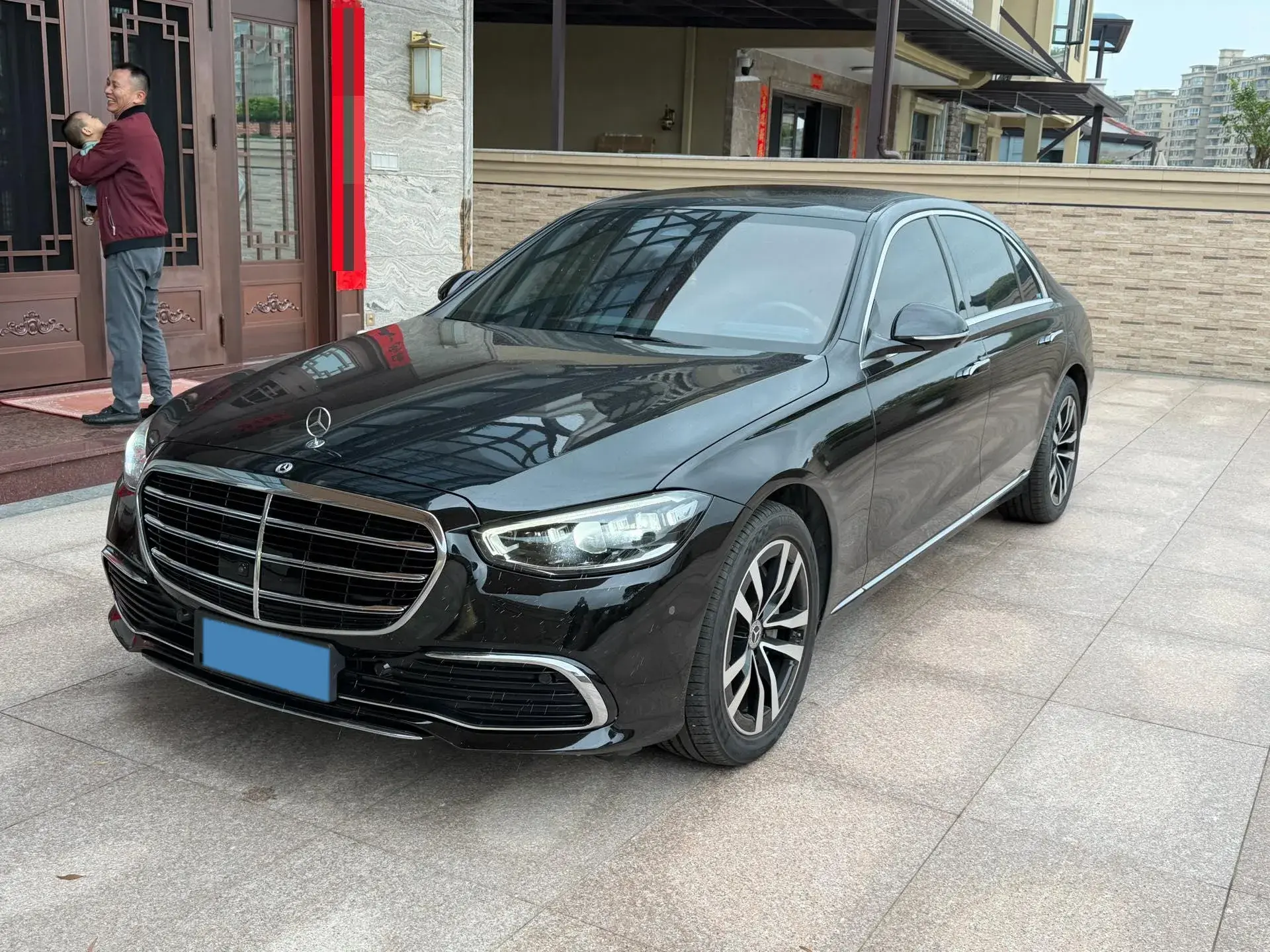 2023 MERCEDES-BENZ S view 1