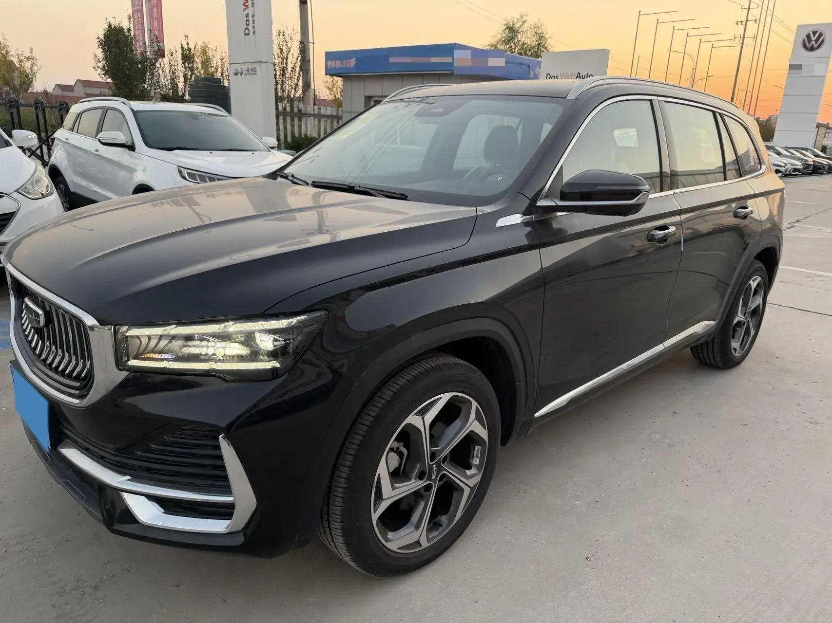 2024 GEELY MONJARO view 1