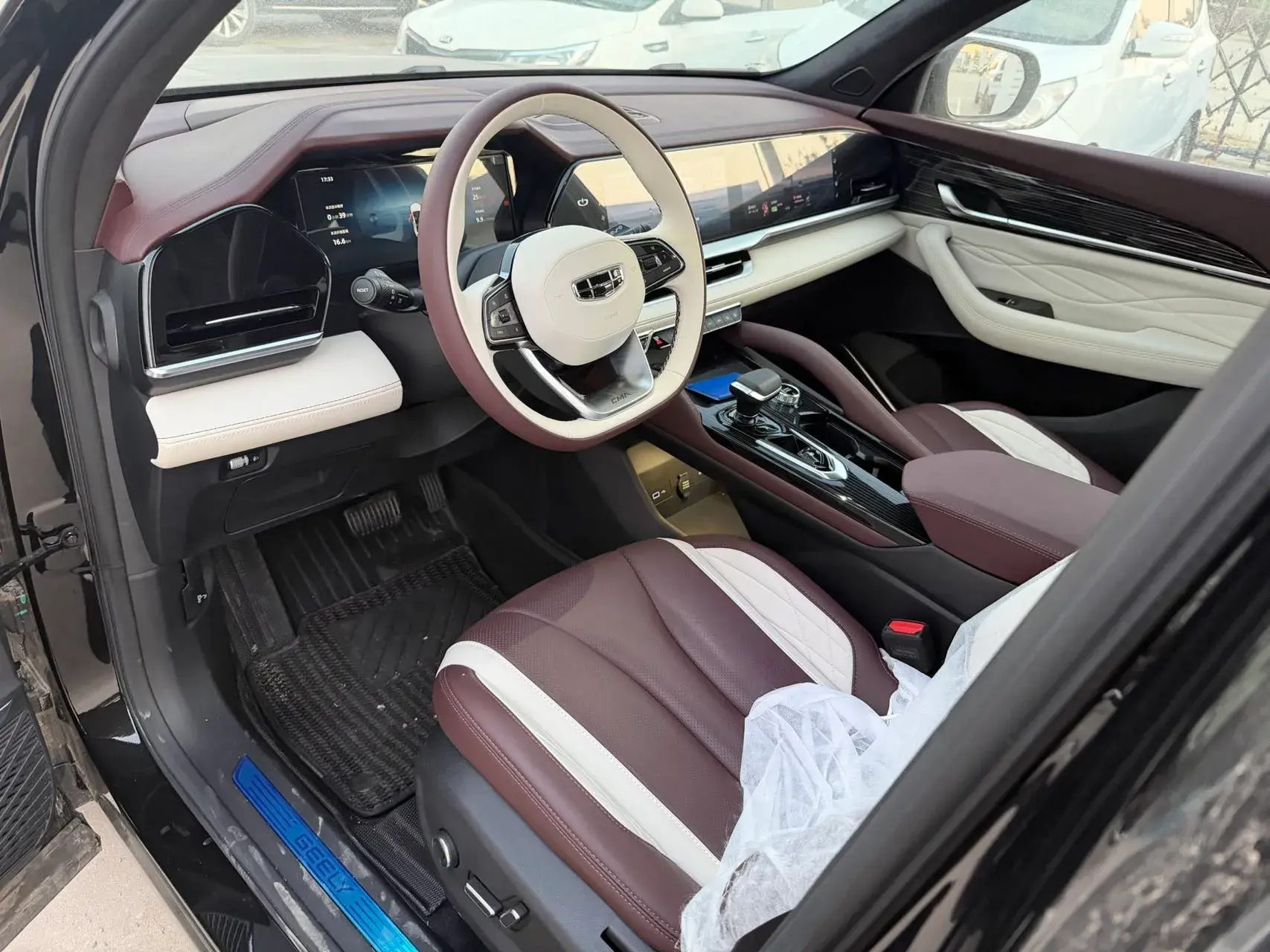 2024 GEELY MONJARO thumbnail 4