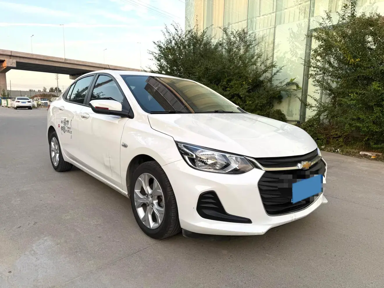 2020 CHEVROLET CAVALIER thumbnail 3