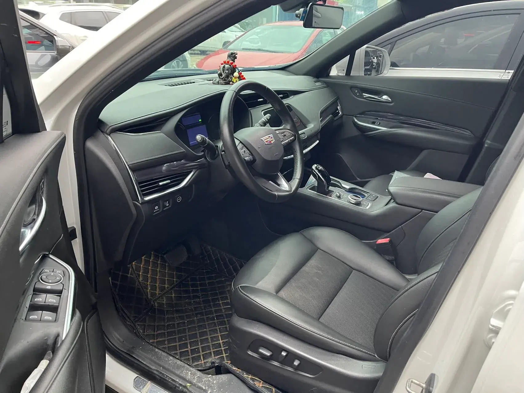 2020 CADILLAC XT4 thumbnail 3