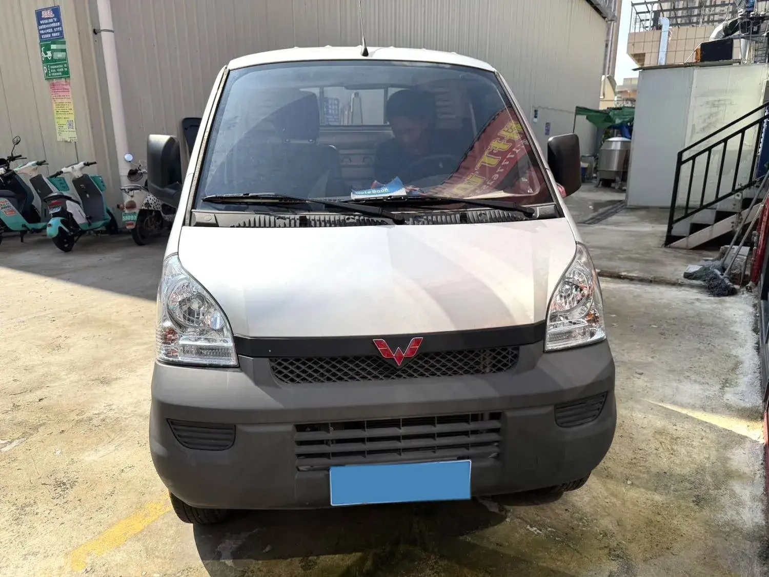 2022 WULING RONGGUANG thumbnail 3