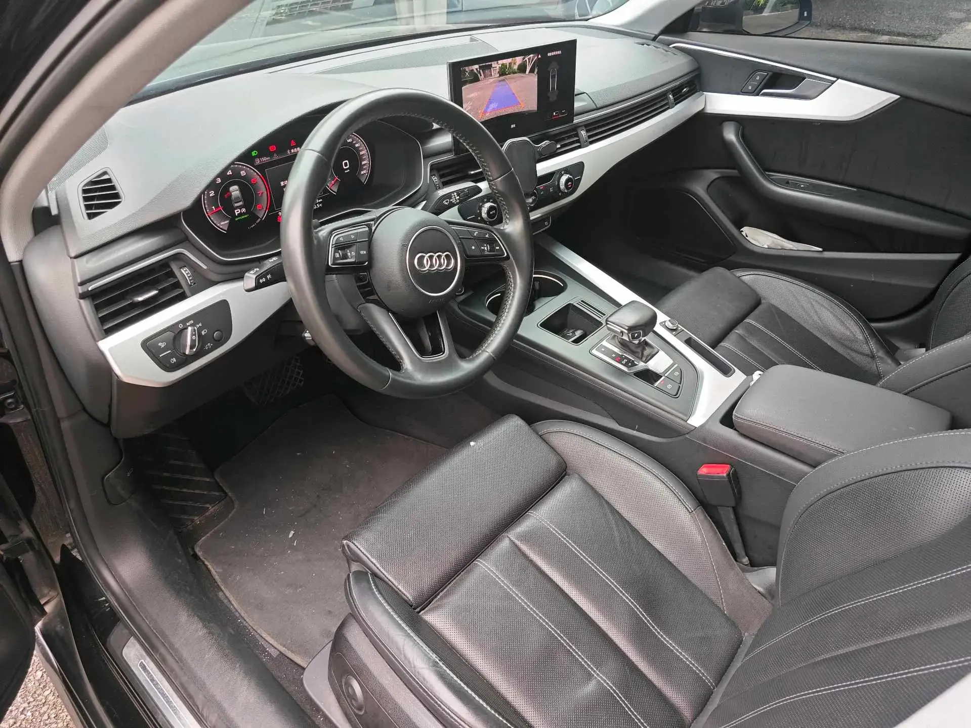 2020 AUDI A4L thumbnail 2