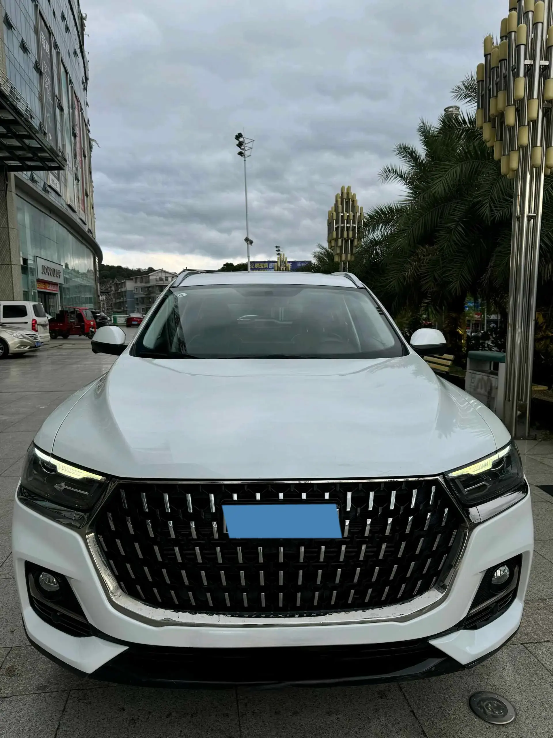 2023 HAVAL H6 thumbnail 4