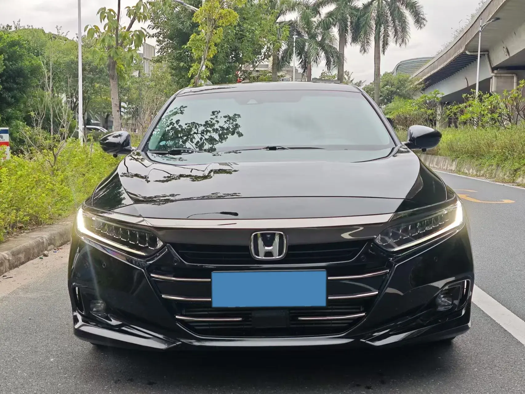 2022 HONDA ACCORD thumbnail 2