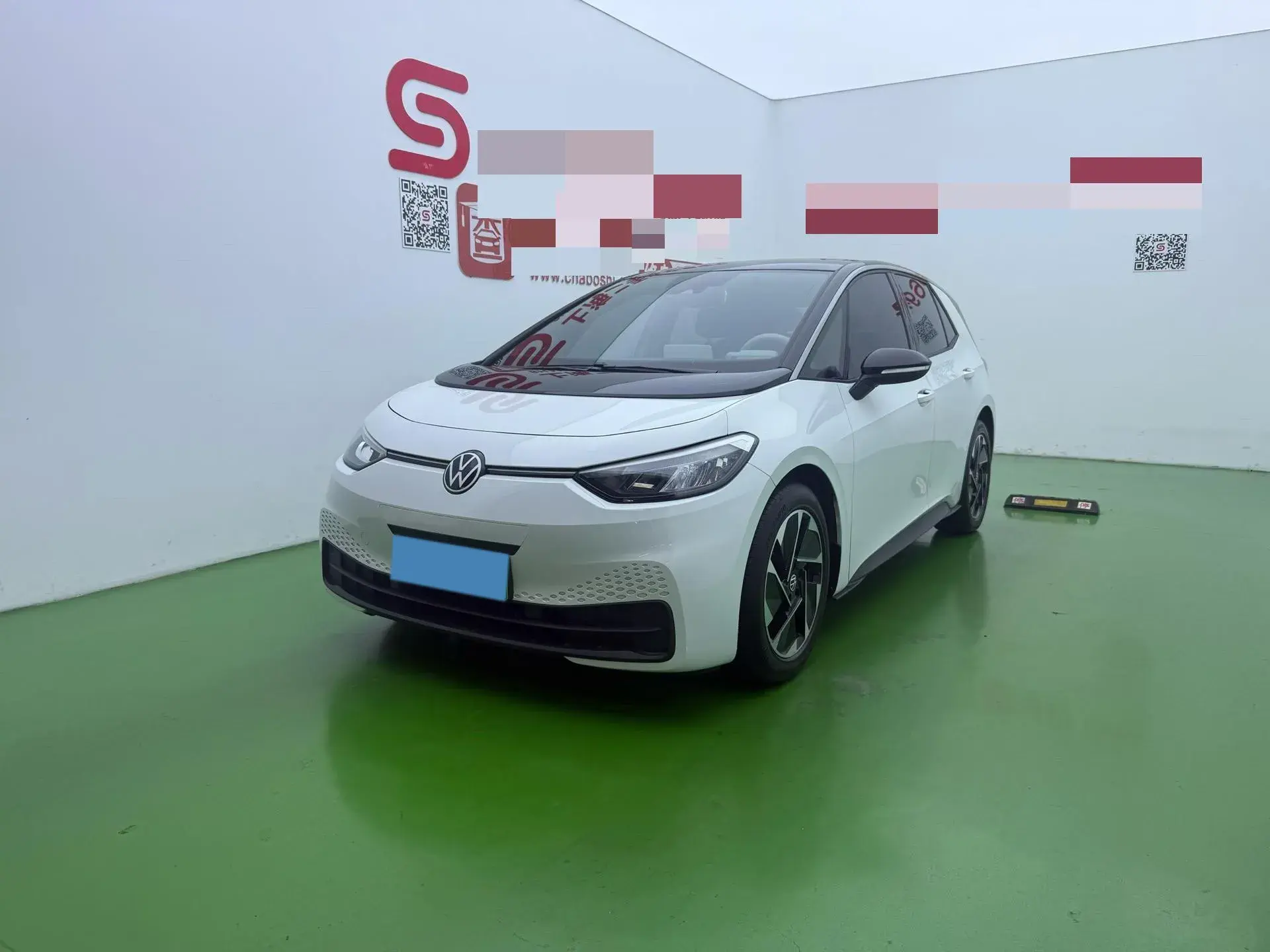 2023 VOLKSWAGEN ID.3 view 1