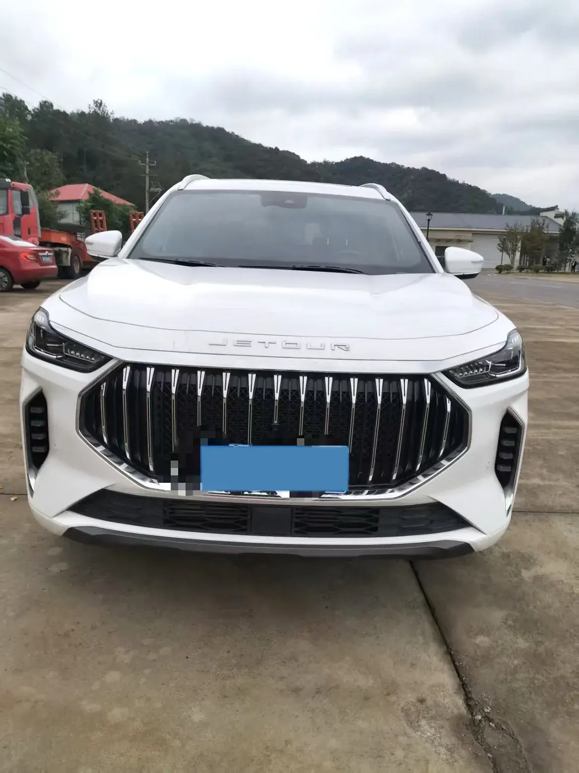 2023 JETOUR X70 thumbnail 4