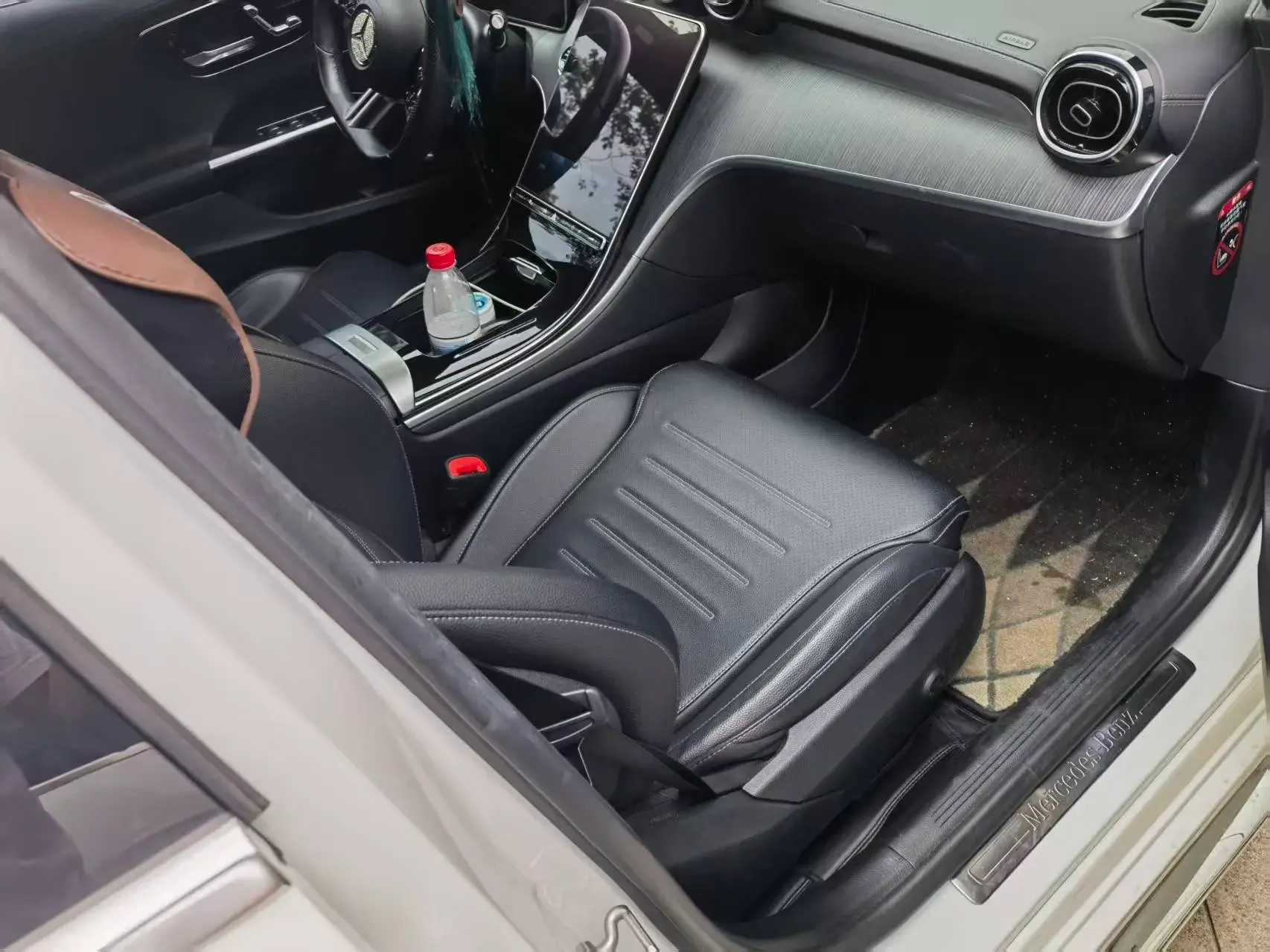 2022 MERCEDES-BENZ C thumbnail 3