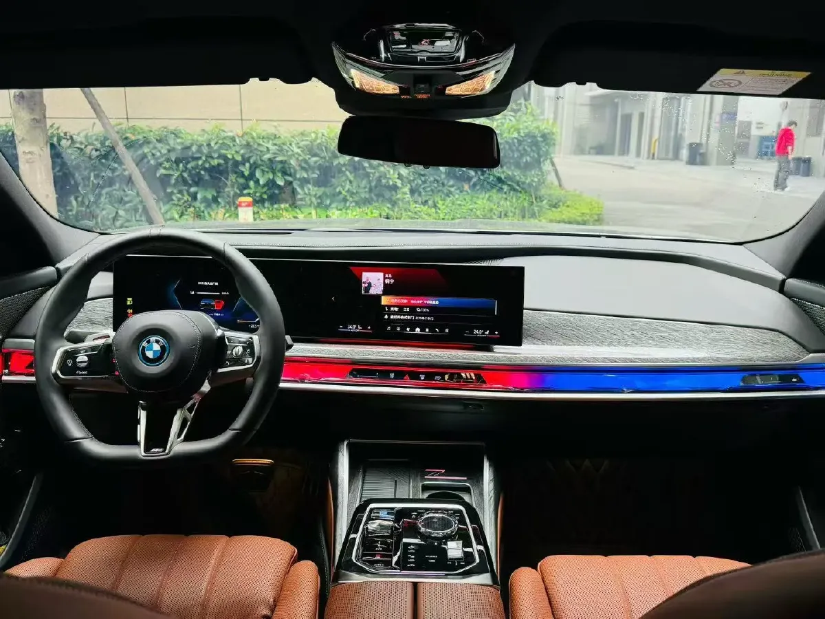 2023 BMW i7 BEV 101.7KWH,autocango,china used car exporter,china ev exporter,chinese used car exporter,chinese used ev exporter