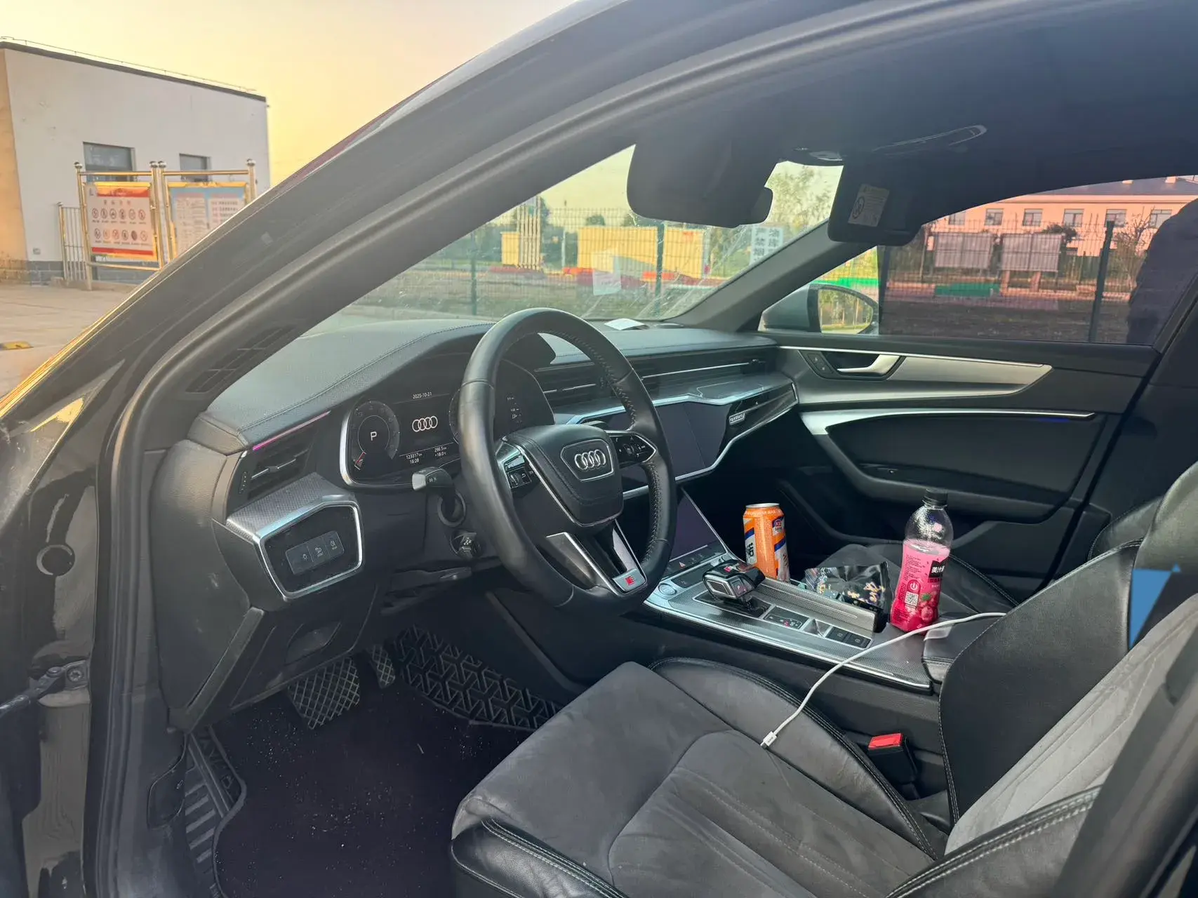 2020 AUDI A6L thumbnail 3