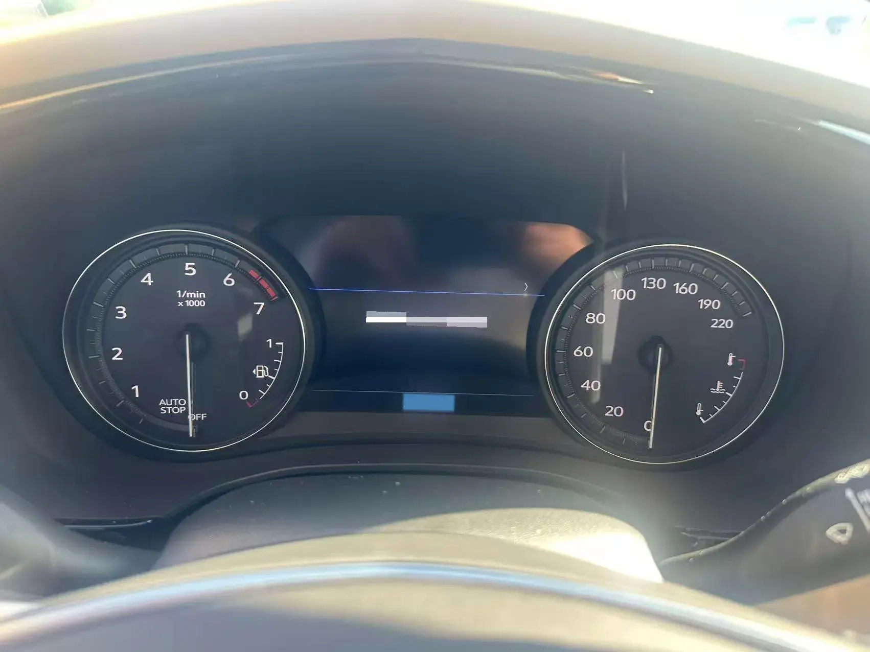 2021 CADILLAC XT5 thumbnail 4