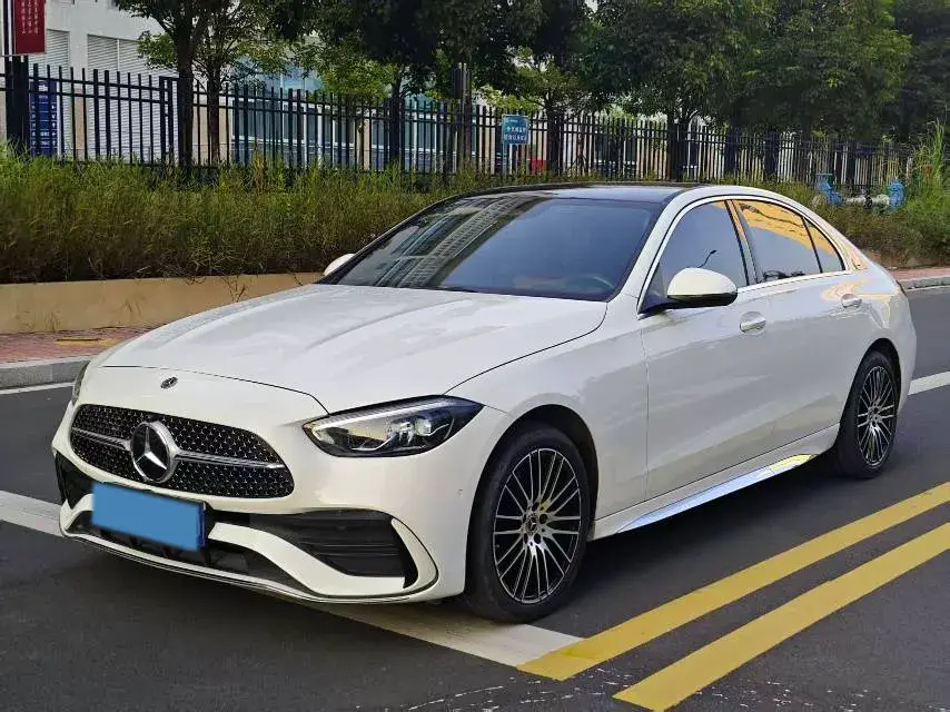 2022 MERCEDES-BENZ C view 1