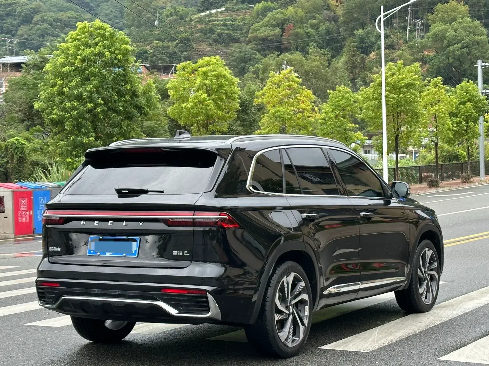 2021 GEELY MONJARO thumbnail 4