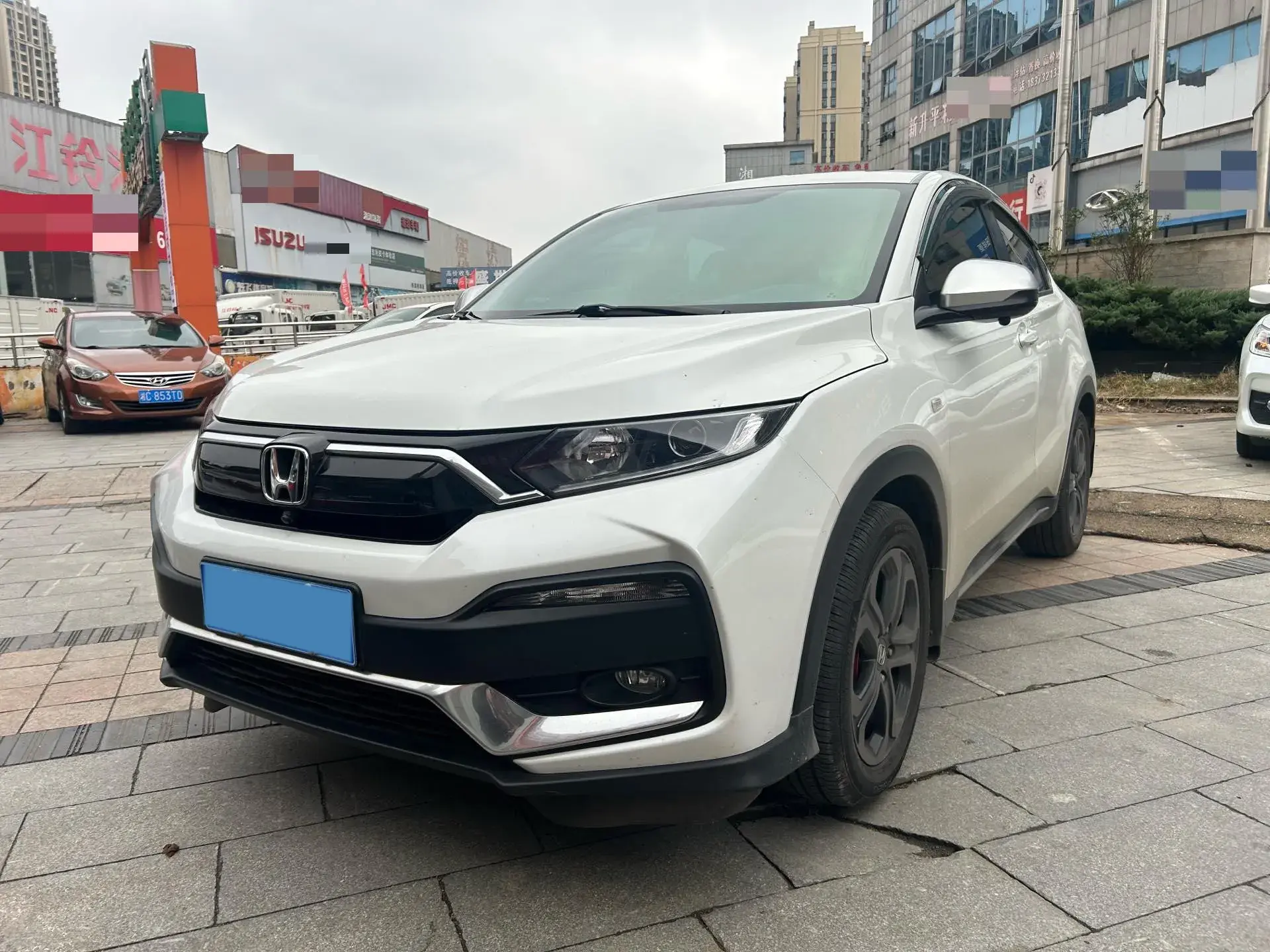 2021 HONDA XR-V view 1