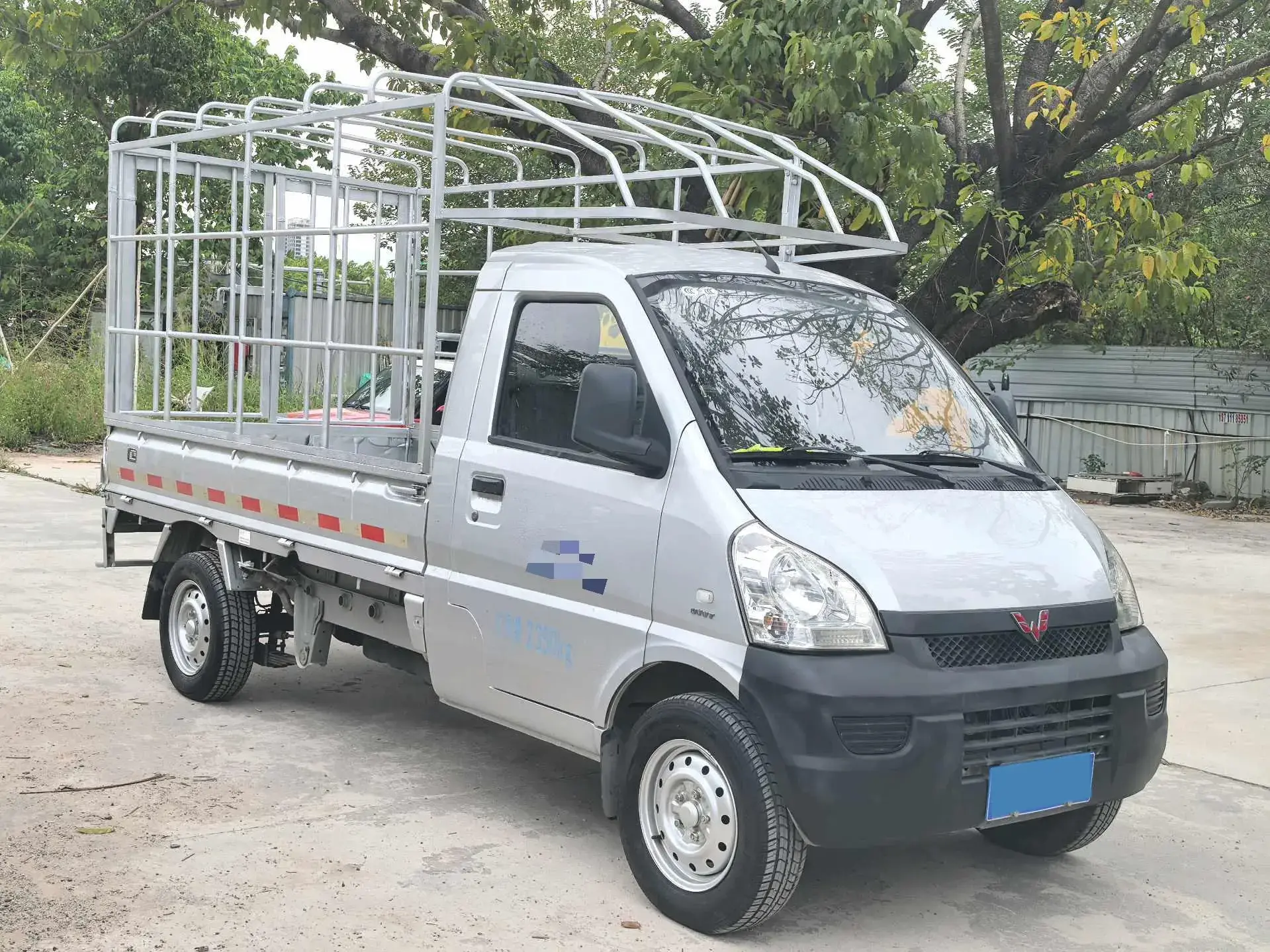 2017 WULING RONGGUANG thumbnail 2