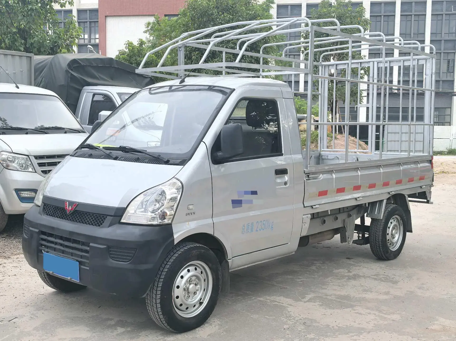 2017 WULING RONGGUANG view 1